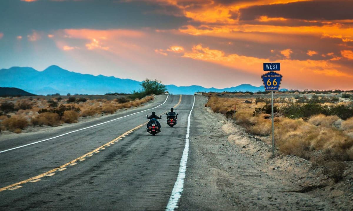 A Guide to Iconic American Road Trips: Exploring the Heart and Soul of the US